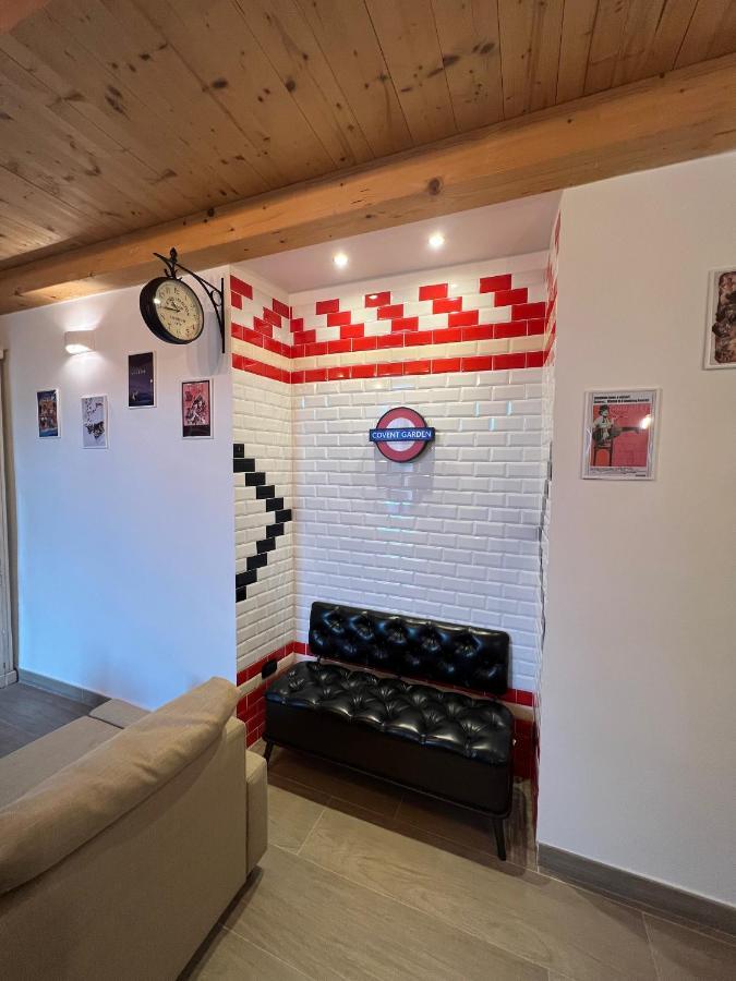 La Casa Di Marty Daire Napoli Dış mekan fotoğraf