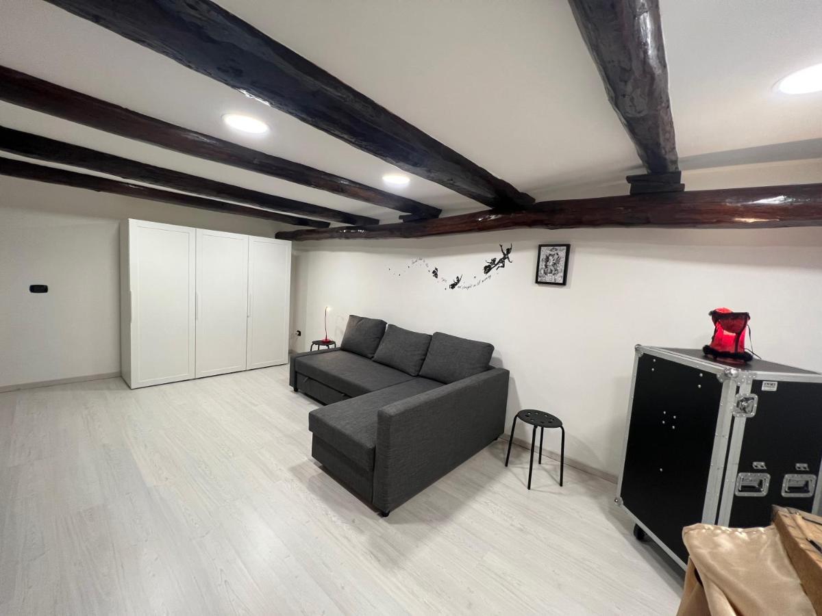 La Casa Di Marty Daire Napoli Dış mekan fotoğraf
