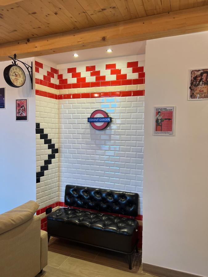 La Casa Di Marty Daire Napoli Dış mekan fotoğraf